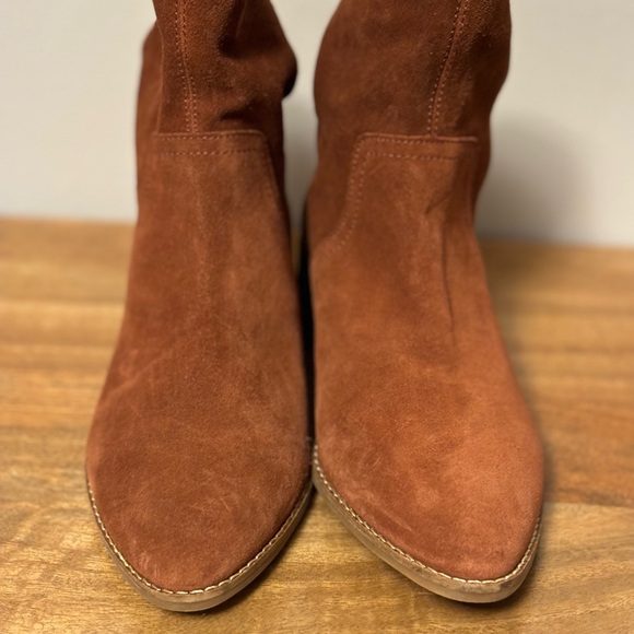 Lucky Brand Lollin suede slouch block heel boots - Picture 2 of 7